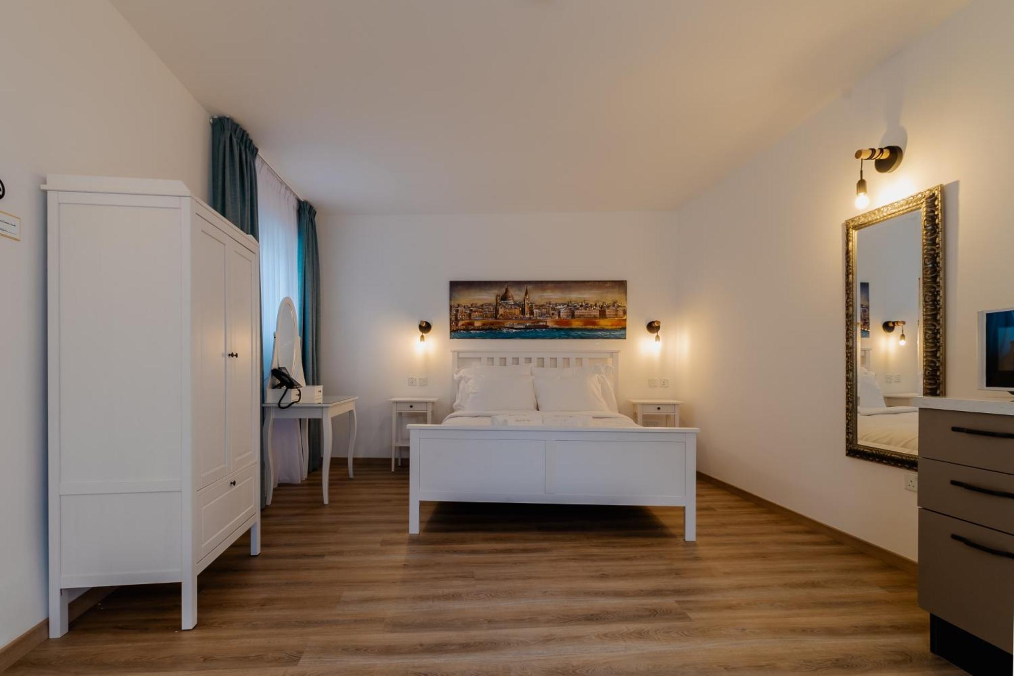 Roel Boutique B&B Cospicua Ngoại thất bức ảnh